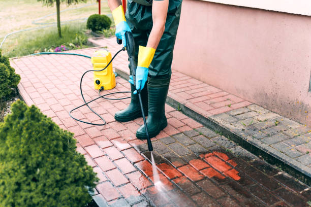 Best Pool Deck Cleaning  in Olney, IL